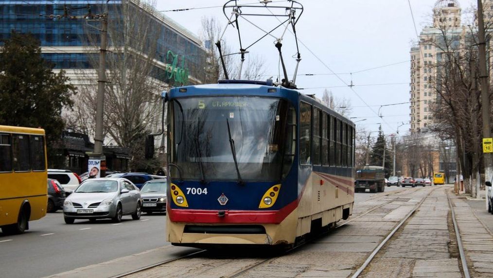 Детальніше про статтю В Одесі знову перенесли запуск трамваїв і тролейбусів: нові терміни