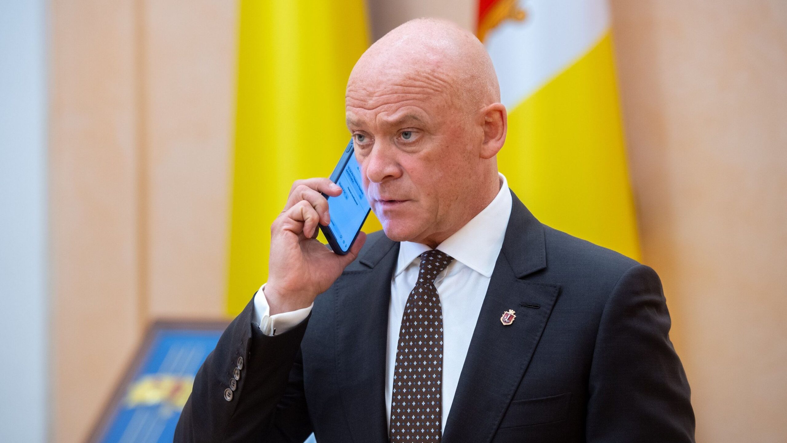 Детальніше про статтю Ексмер у справі про земельну магістраль: подальші обмеження