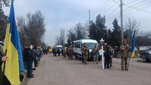 Детальніше про статтю Похорон військового Максима Семенова на Одещині
