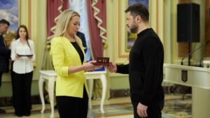 Детальніше про статтю Народна пам’ять: Президент відзначив загиблих військових та енергетиків