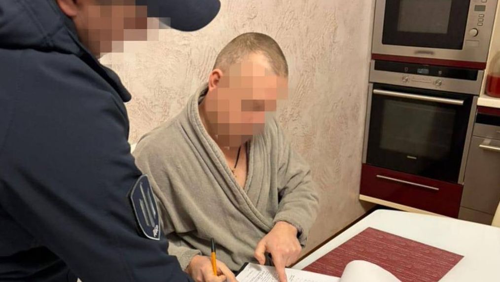 Детальніше про статтю Обвинувачення в шантажі: Ексчиновника лісгоспу утримують під вартою