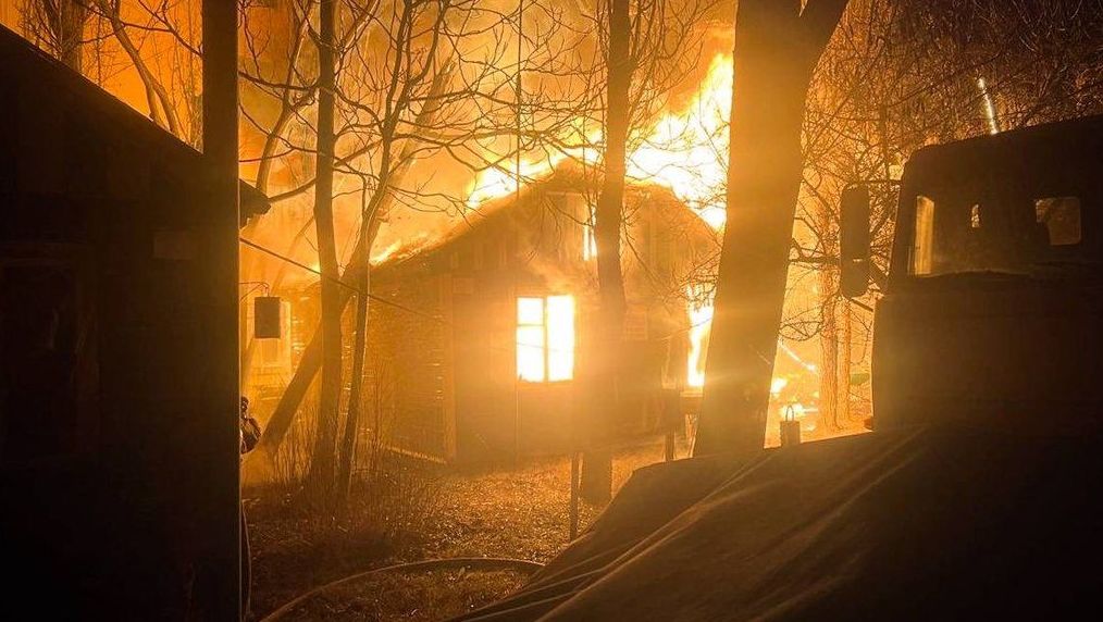 Детальніше про статтю На Одещині ліквідували пожежу після атаки на базі відпочинку