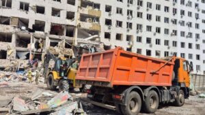 Детальніше про статтю Удар РФ завдав шкоди будинкам в Одесі