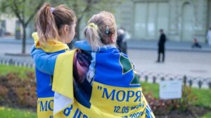 Детальніше про статтю Листи надії: підтримка родин військових в Одесі