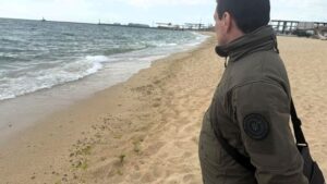 Детальніше про статтю Забруднення морської води біля Чорноморська: результати перевірки