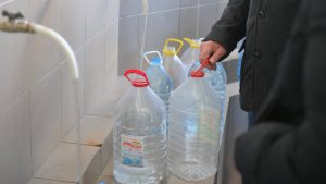 Детальніше про статтю Ремонт бювету у сквері Мечникова: графік робіт та альтернативні джерела води