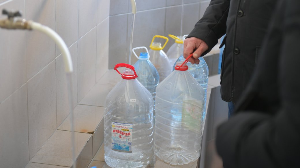 Детальніше про статтю Ремонт бювету у сквері Мечникова: графік робіт та альтернативні джерела води