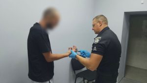 Детальніше про статтю На Одещині чоловіка засудили до 11 років ув’язнення за спробу вбивства знайомої