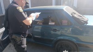 Детальніше про статтю Стрілянина по авто на Одещині: правоохоронці затримали підозрюваного